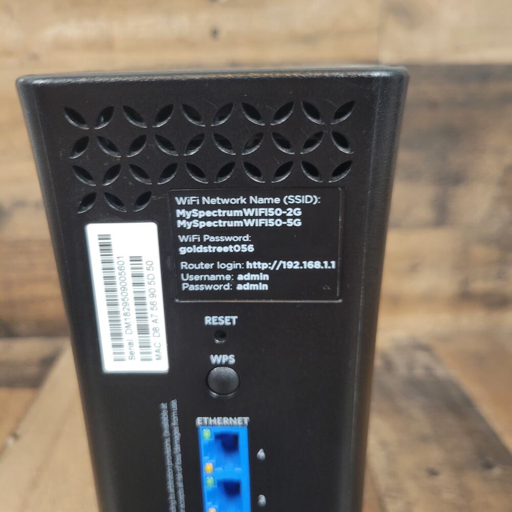 Spectrum Wave 2 WiFi Router RAC2V1S Missing Power Cord Powers On Tested - Picture 4 of 7